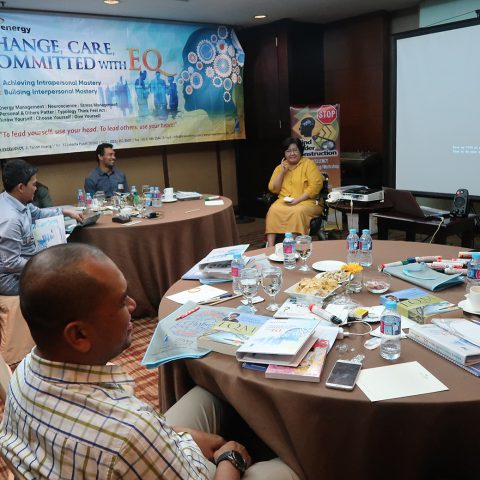 “Change, Care, Committed with EQ” for PT Petro Energy Leader, Hotel Santika Premiere, 2 Mei 2018. (gambar 3)