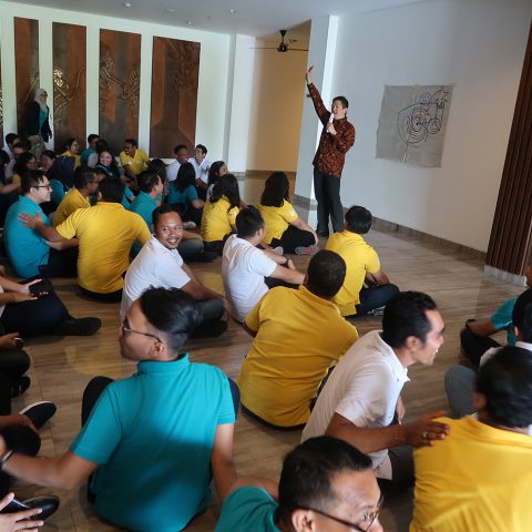 Workshop "Change Paradigm in Work and Service" - ITDC, 14 Mei 2018, Hotel Santika Nusa Dua Bali. (gambar 2)