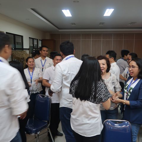 Seminar "Ketika Pintar Saja Ngga Cukup" Guru SMAK Penabur Kota Tangerang, 30 September 2019, Moderland-Kota Tangerang. (gambar 1)