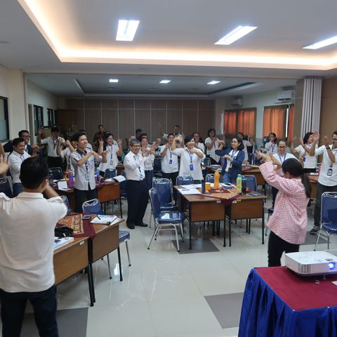 Seminar "Ketika Pintar Saja Ngga Cukup" Guru SMAK Penabur Kota Tangerang, 30 September 2019, Moderland-Kota Tangerang. (gambar 2)