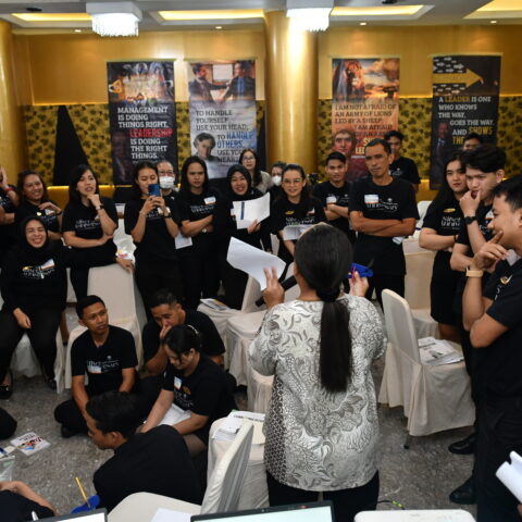 "Communication Skills ", Hotel Gajahmada dan Gajahmada Avara Hotel, Pontianak, tanggal 23 Agustus 2024. (gambar 3)