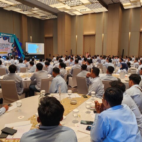 "Set Your Focus & Finish Strong", BCA Finance, Jakarta, 4 November 2024 (gambar 4)