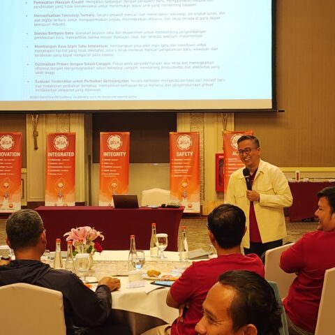 "Internalisasi Nilai: Menghidupkan Core Values di PetroChina", Hotel Shangri-La Jakarta, 23 Januari 2025 (gambar 4)