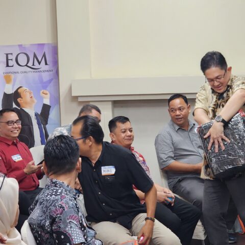 "Emotional Quotient Management”, HR Excellency Public Class, Hotel Gajahmada – Pontianak, 10-11 April 2025 (gambar 4)
