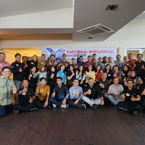 "Emotional Quotient Management”, HR Excellency Public Class, Hotel Gajahmada – Pontianak, 10-11 April 2025 (gambar 2)