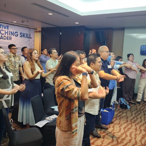"Effective Coaching Skill for Leader”, HR Excellency Public Class, Hotel Santika Premiere Slipi – Jakarta, 14-15 April 2025 (gambar 4)